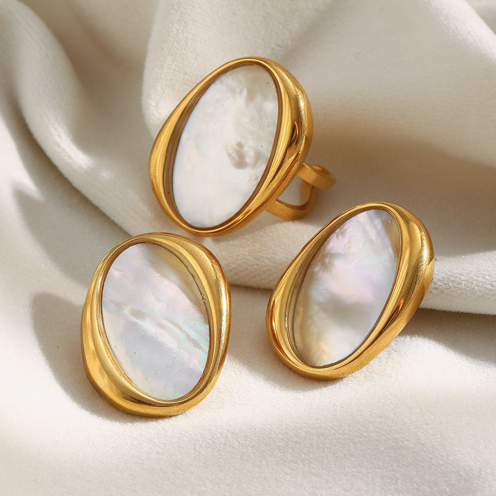 Mother of Pearl Ring