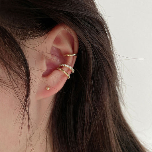 Fine Golden Earcuff Set
