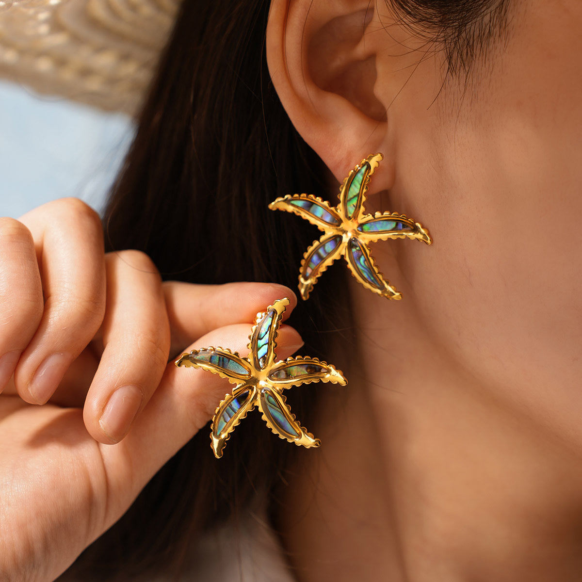 Astrolirus Earrings