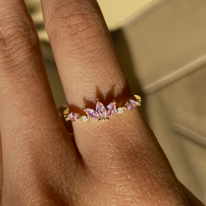 Pinky Crown Ring