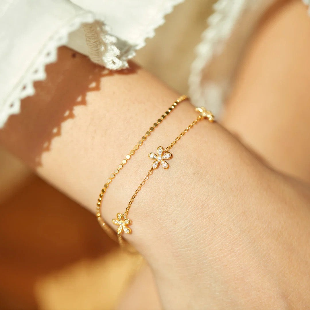 Soft Bloom Bracelet