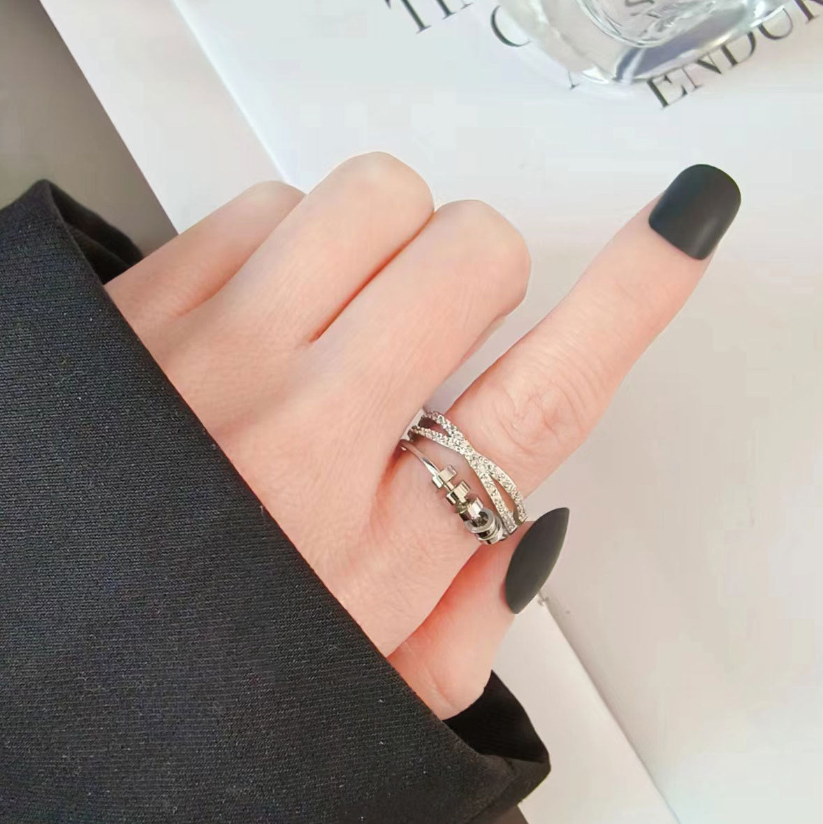 Serene Loop Ring