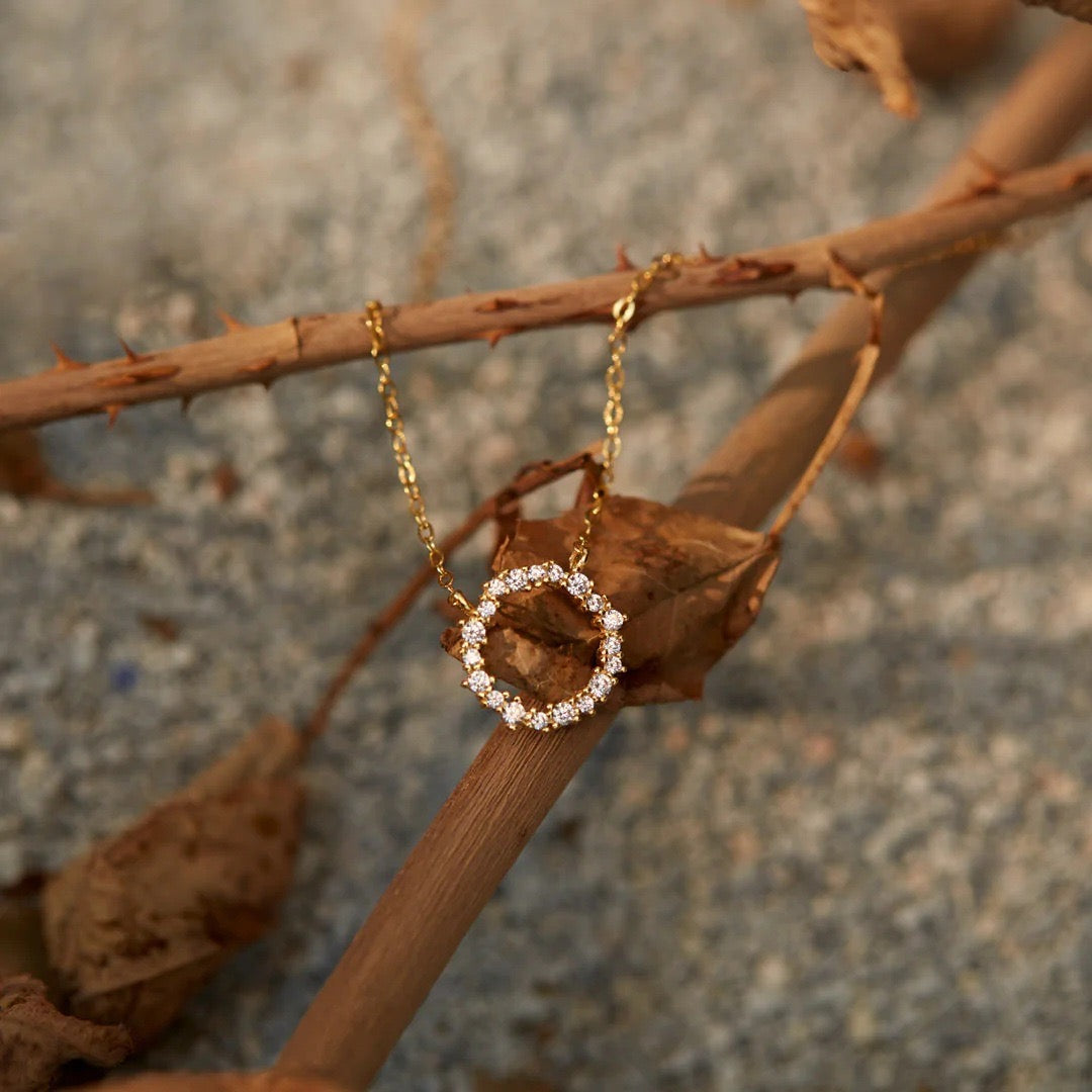 Eternum Necklace