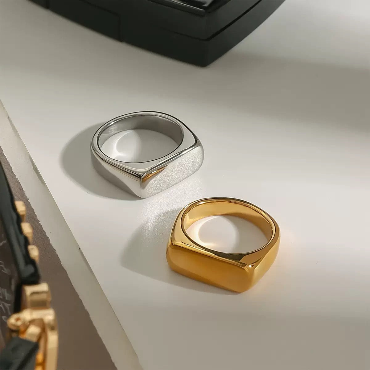 Signum Ring