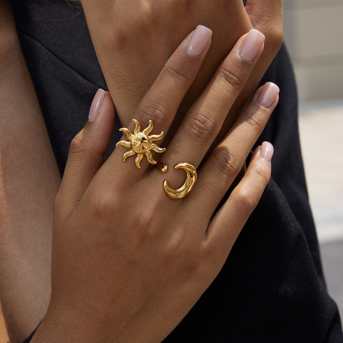 Solar Grace Ring