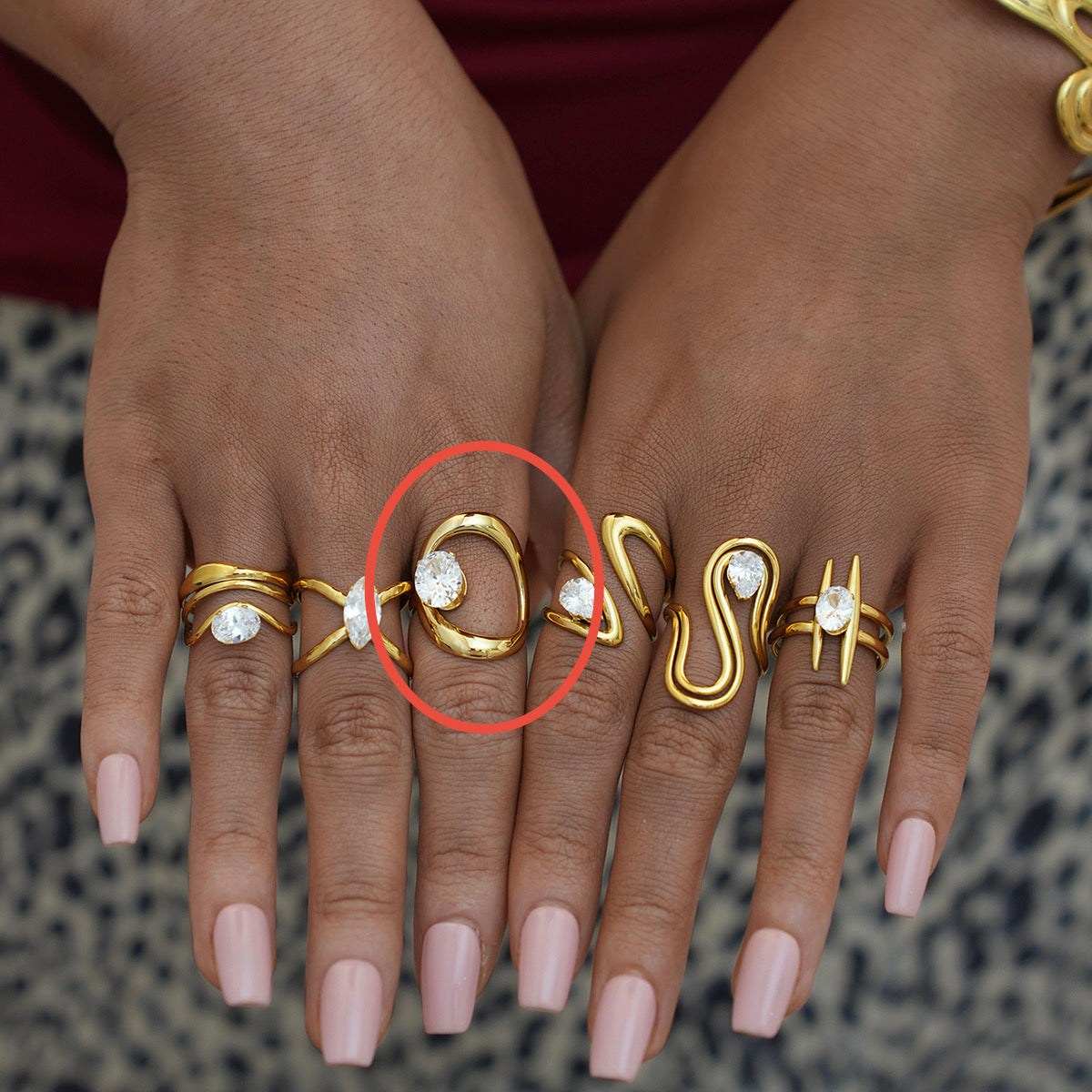 Névo Ring