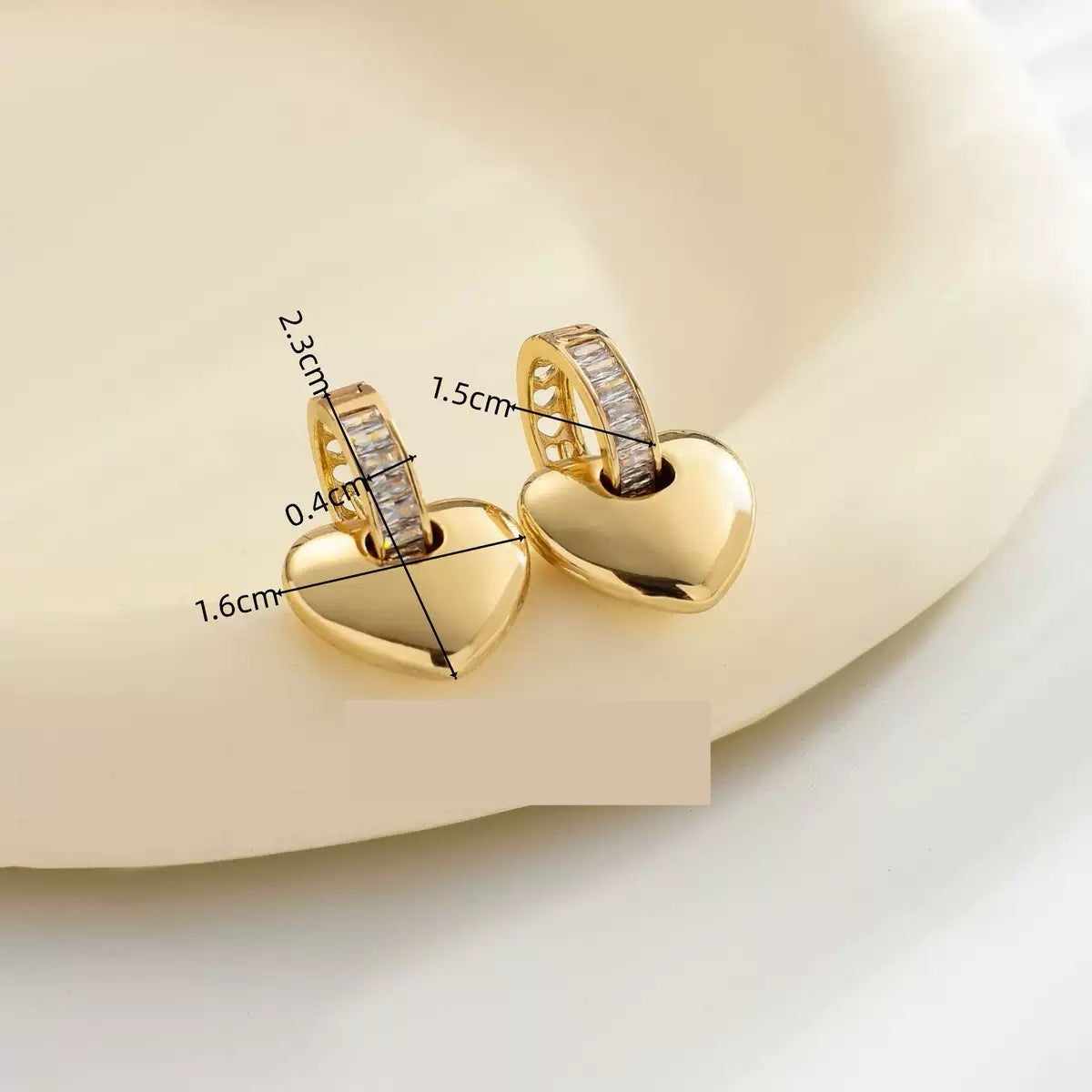 Bubble Heart Huggies