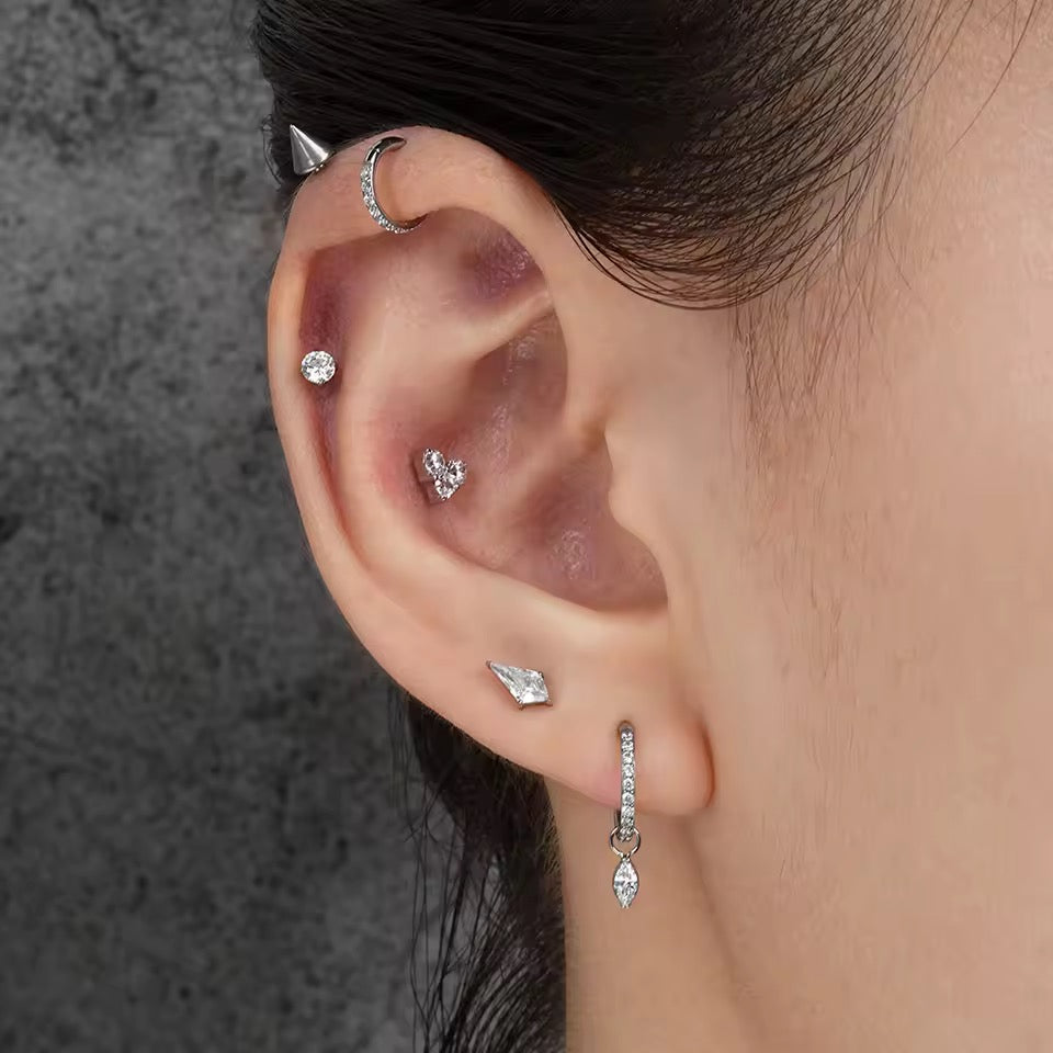 Dainty Heart Labret