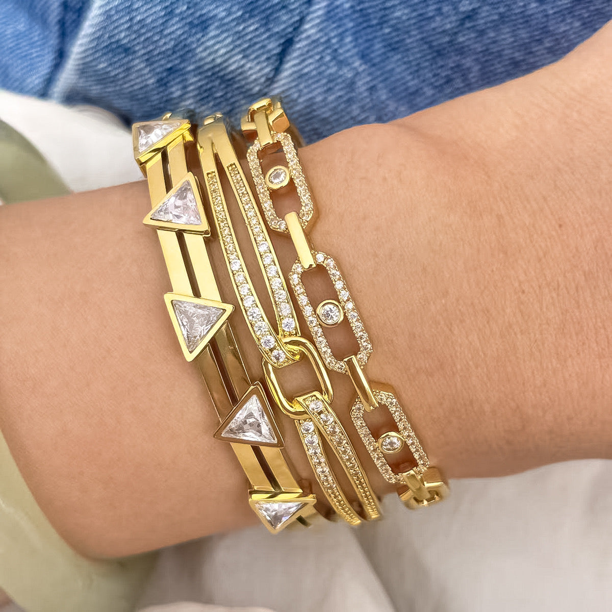 Avélia Bangle Bracelet