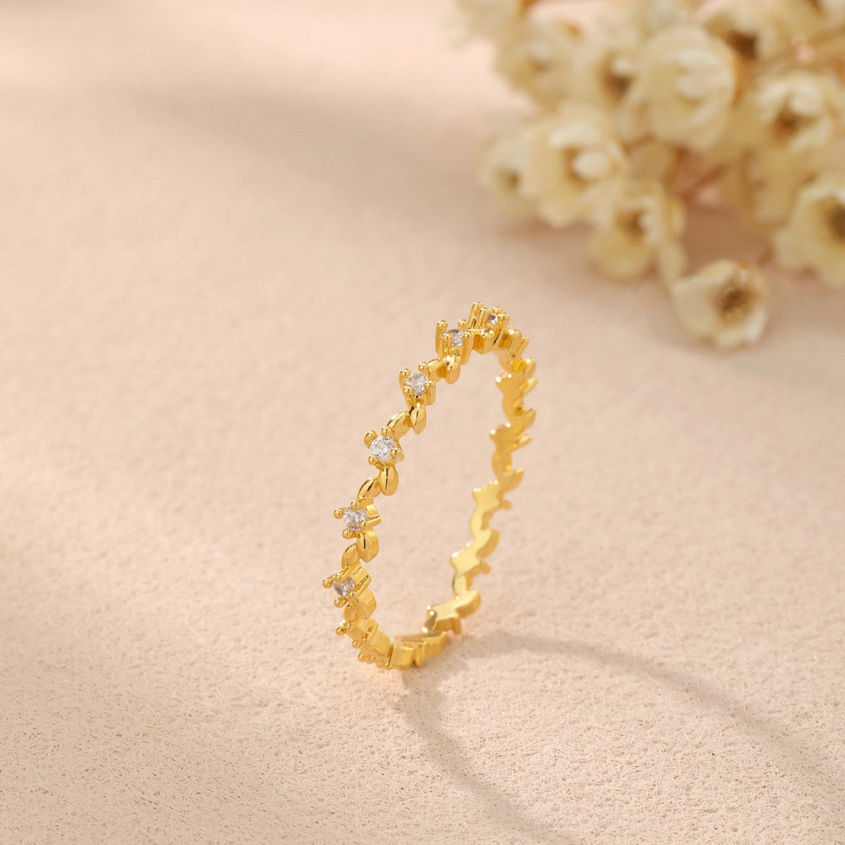 Mini Leaves Ring