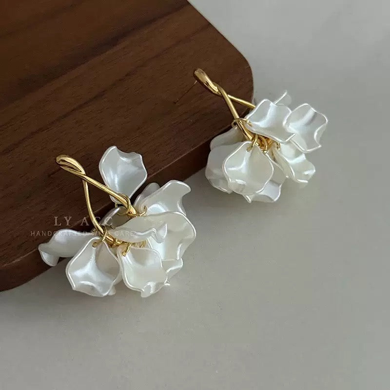 Evania Earrings