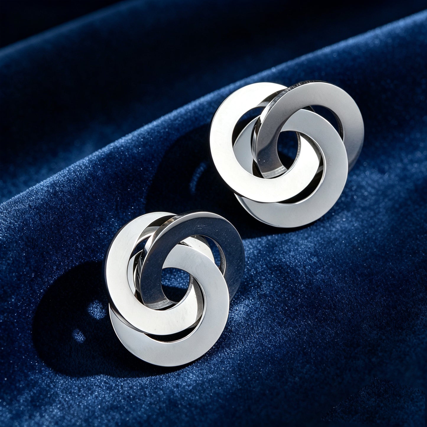 Calyra Silver Earrings