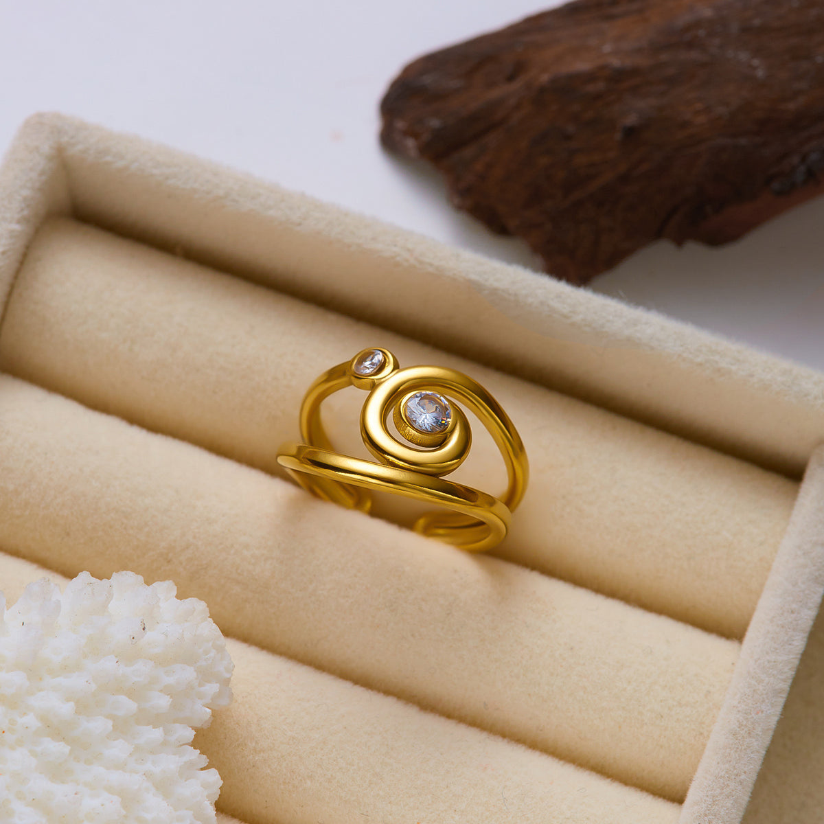 Amira Ring