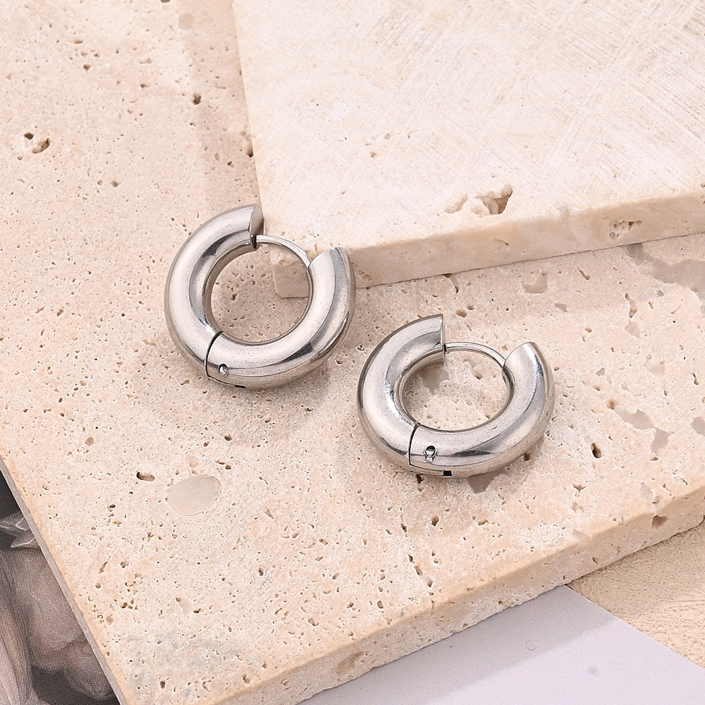 Noe Silver Hoops