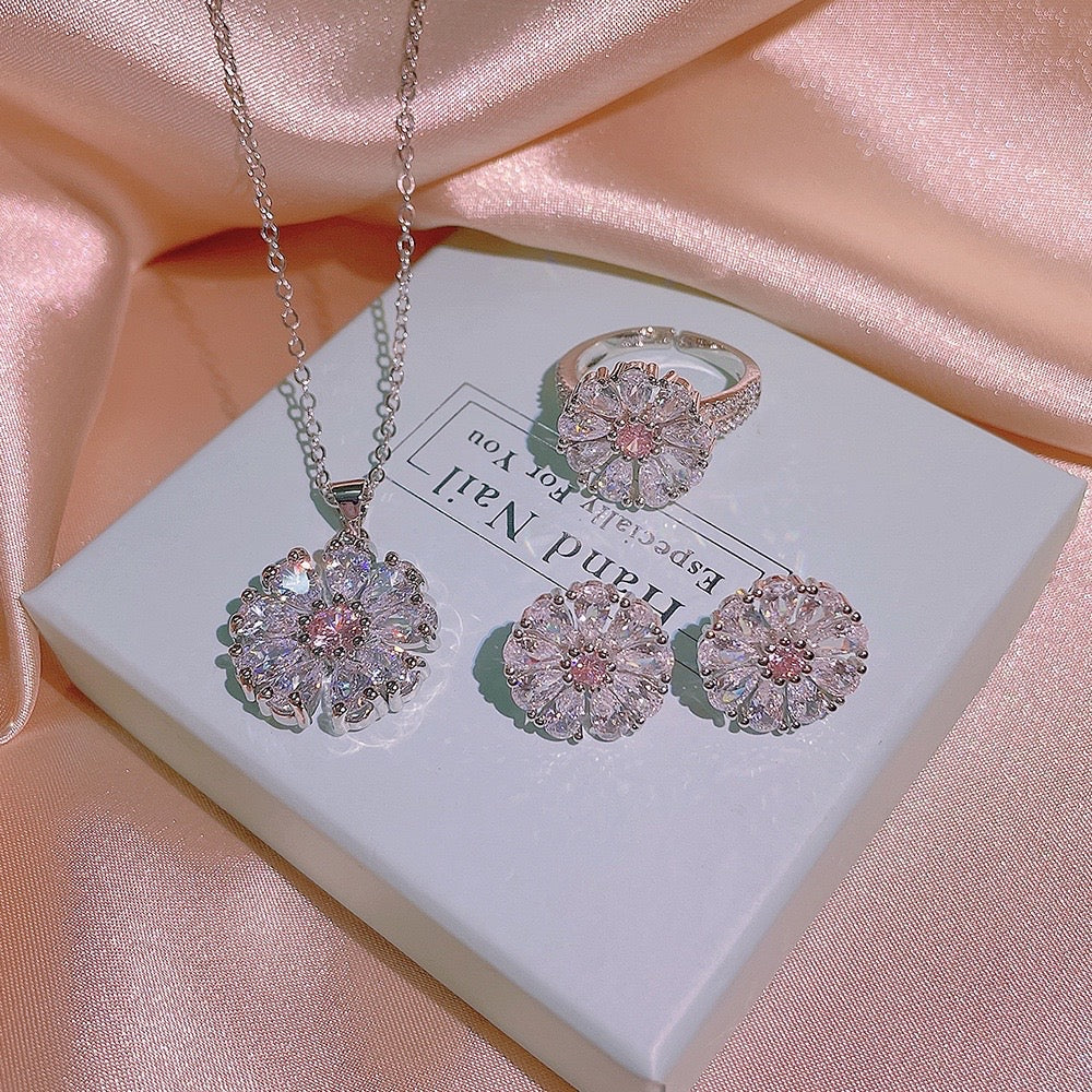 Silver Flower Set