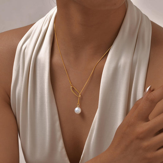 Pearlux Necklace