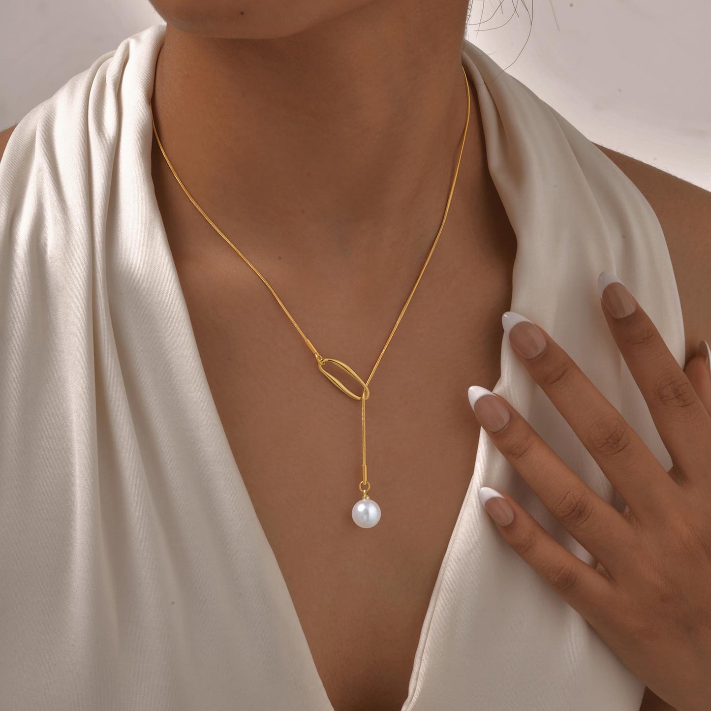 Pearlux Necklace
