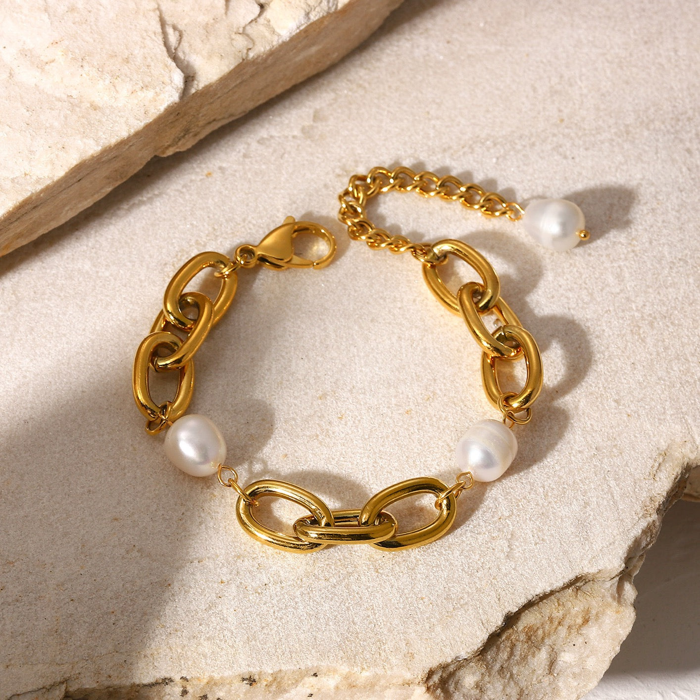 Ivory Glow Bracelet