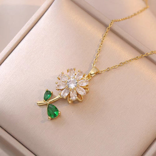 Golden Daisy Necklace