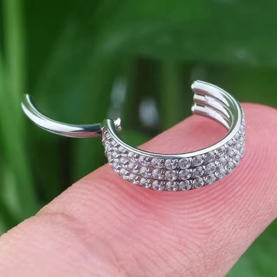 Triple Diamond Clicker Hoop
