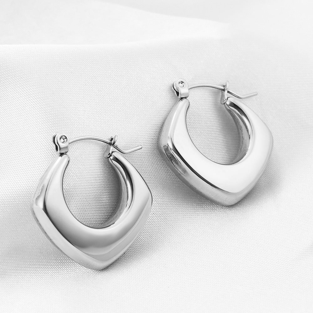 Amaya Silver Hoops