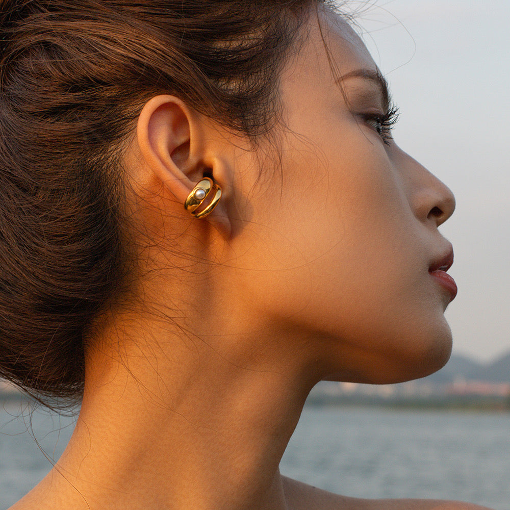 Fiorella Earcuff